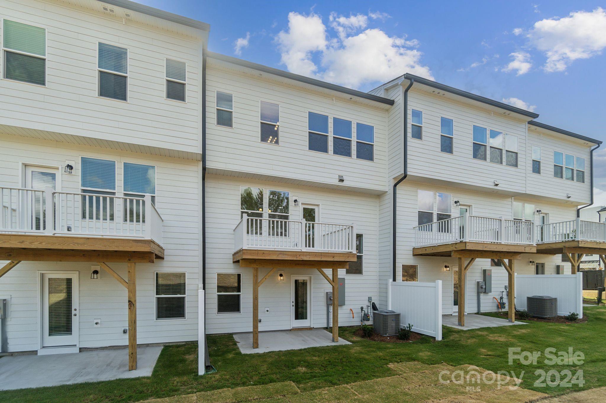 9236 Walnut Hl Road Northwest Concord, NC 28027 - Photo 2 of 30 Gallery Image 2