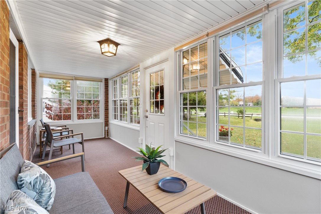 36725 Pettibone Road Solon, OH 44139 - Photo 3 of 44 Walls of windows lets the sun and warmth radiate thru