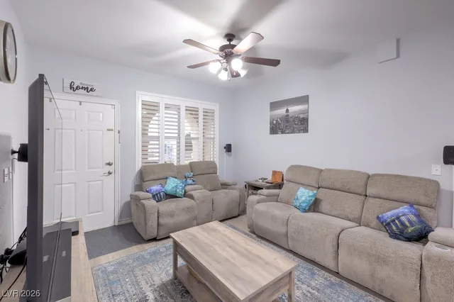 $289,000 | 10001 Peace Way, Unit 1252, Las Vegas, NV 89147