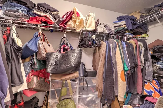 $289,000 | 10001 Peace Way, Unit 1252, Las Vegas, NV 89147