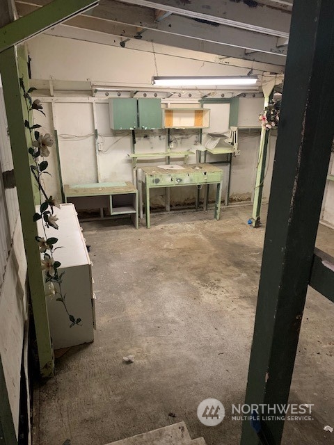 6800 North Enterprise Road, Unit 24 Ferndale, WA 98248 - Photo 17 of 18 a room with storage and utility