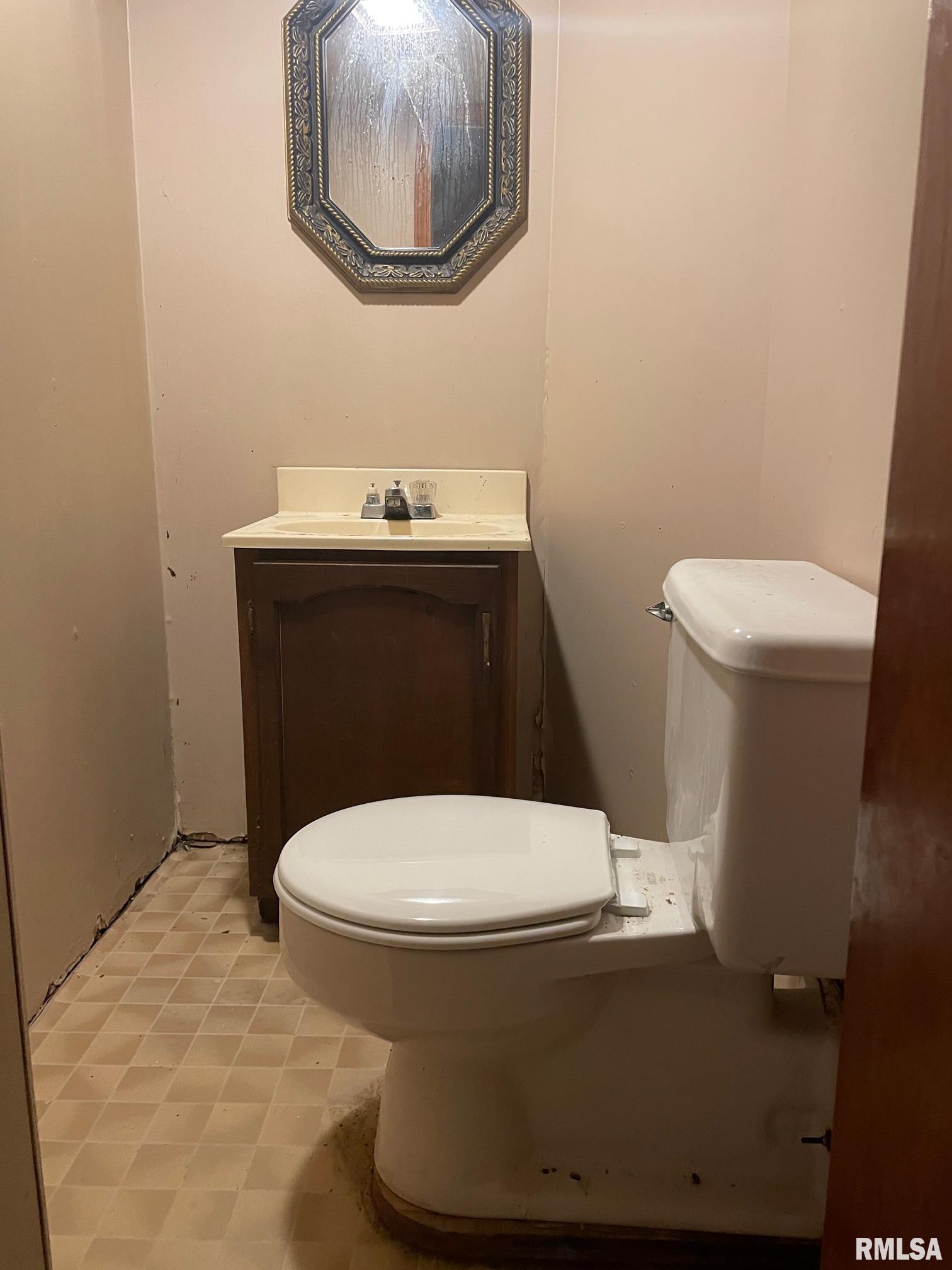 2129 South 10th Street Springfield, IL 62703 - Photo 8 of 22