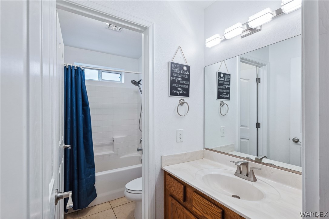3390 Roma Road Kingman, AZ 86401 - Photo 29 of 54 Bathroom