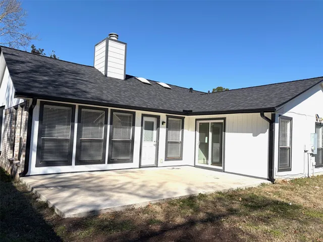 $2,100 | 2123 Echo Ridge, Sugar Land, TX 77478