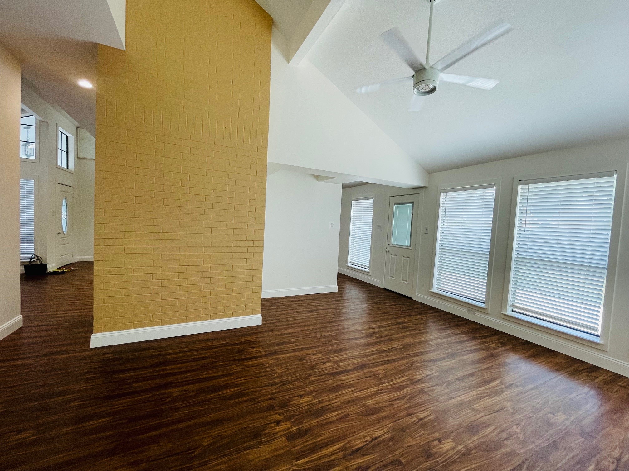 2123 Echo Ridge Sugar Land, TX 77478 - Photo 11 of 17