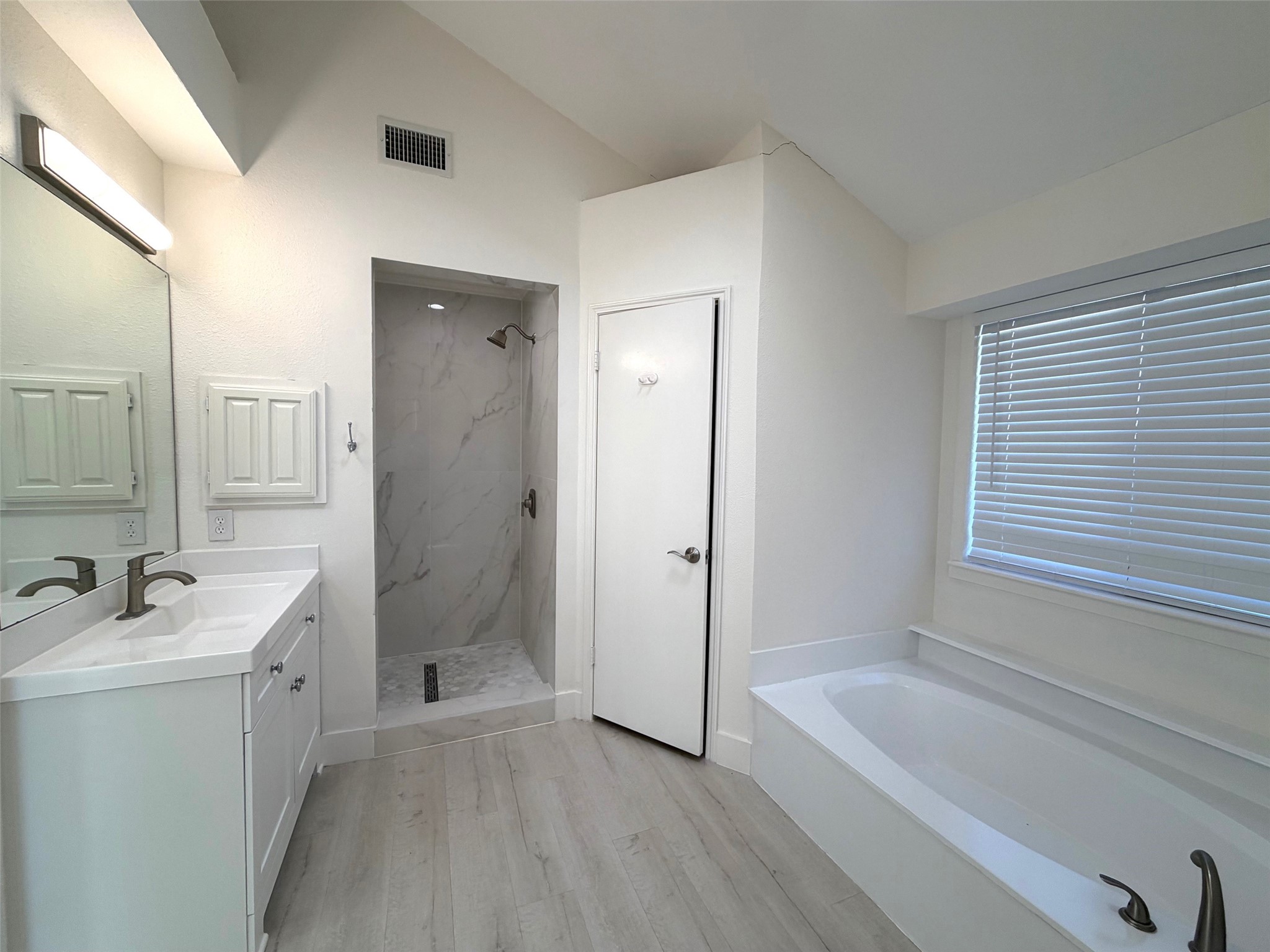 2123 Echo Ridge Sugar Land, TX 77478 - Photo 17 of 17