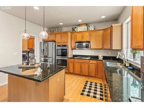 $649,900 | 77286 Joyce Way, Echo, OR 97826
