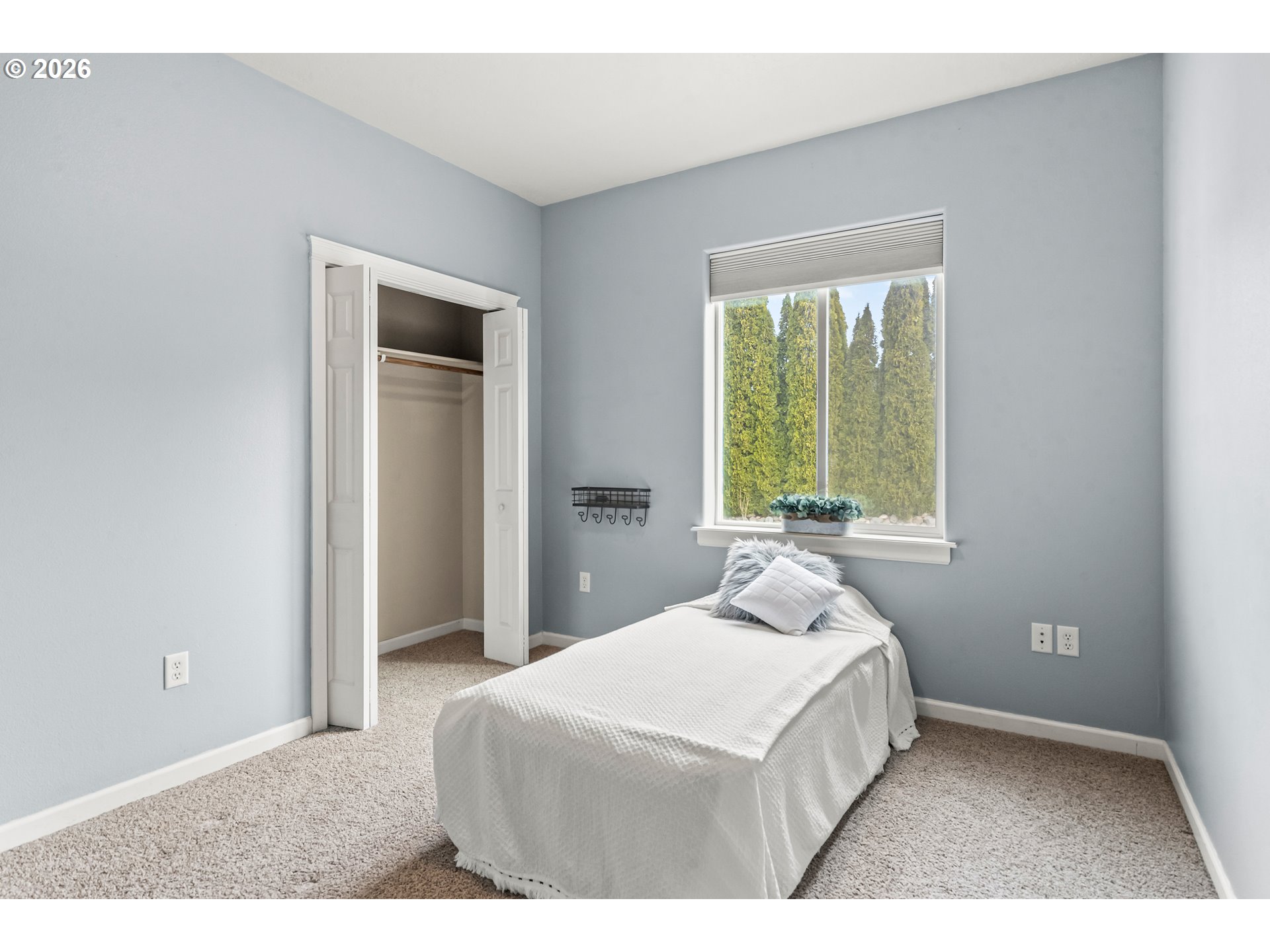 77286 Joyce Way Echo, OR 97826 - Photo 25 of 41 a bedroom with a bed and a window