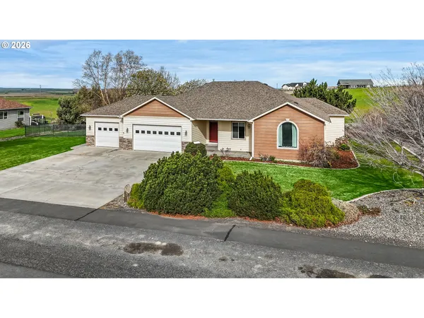 $649,900 | 77286 Joyce Way, Echo, OR 97826