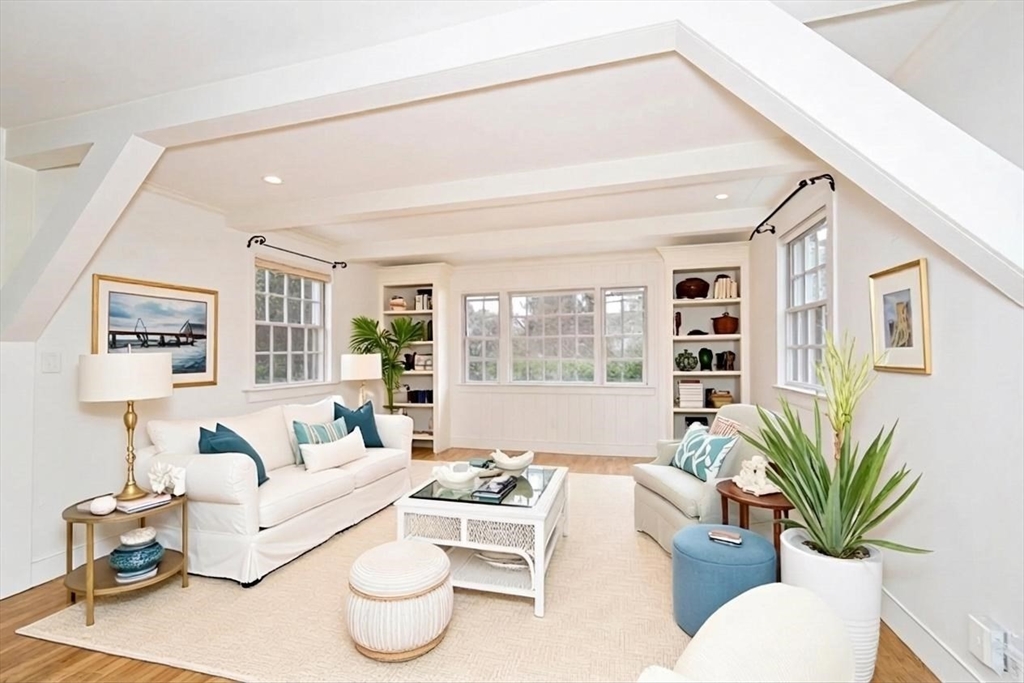 6 Cypress Road Natick, MA 01760 - Photo 3 of 19