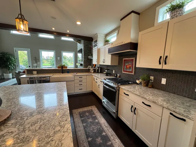 $1,450,000 | 42 Medalist Drive, South Burlington, VT 05403