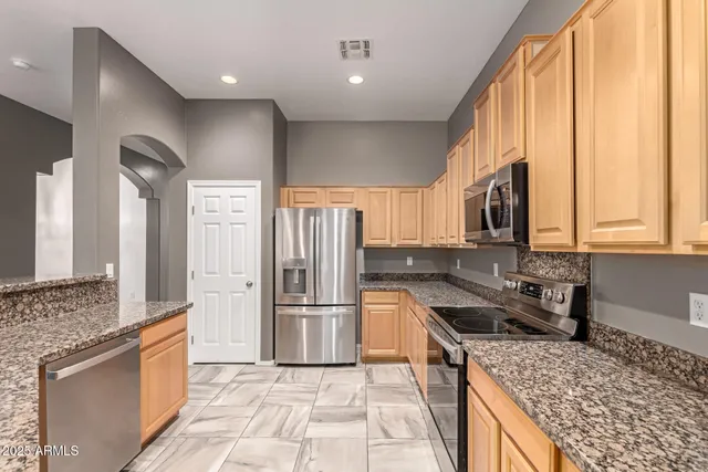 $560,000 | 4985 South Las Mananitas Trail, Gold Canyon, AZ 85118