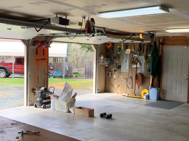 227 Highland Ranch Road Grants Pass, OR 97526 - Photo 27 of 28 Garage Interior 1