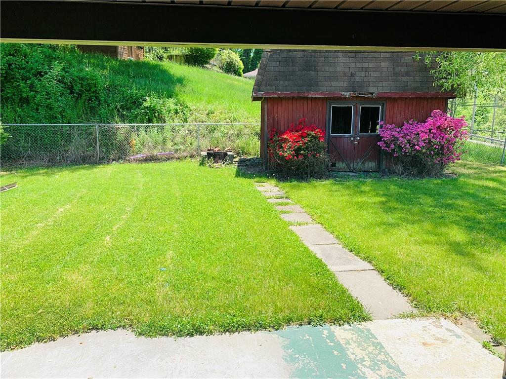 102 Rock Run Road Elizabeth, PA 15037 - Photo 3 of 24 Gallery Image 3