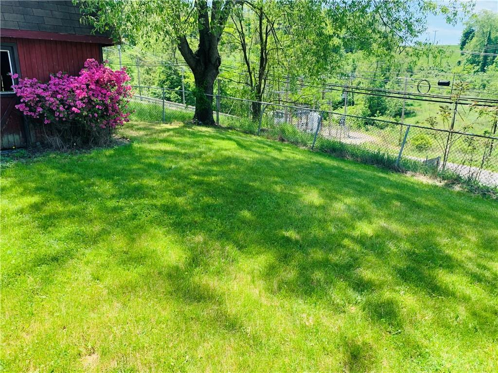 102 Rock Run Road Elizabeth, PA 15037 - Photo 4 of 24 Gallery Image 4