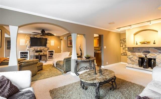 10326 Schuessler Road St. Louis, MO 63128 - Photo 8 of 48 Gallery Image 8