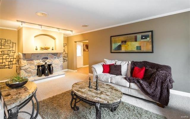 10326 Schuessler Road St. Louis, MO 63128 - Photo 9 of 48 Gallery Image 9
