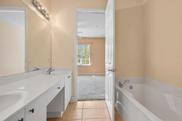 $3,100 | 145 Morning Dew Circle, Jupiter, FL 33458