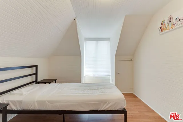 $5,495 | 1228 Fedora Street, Los Angeles, CA 90006