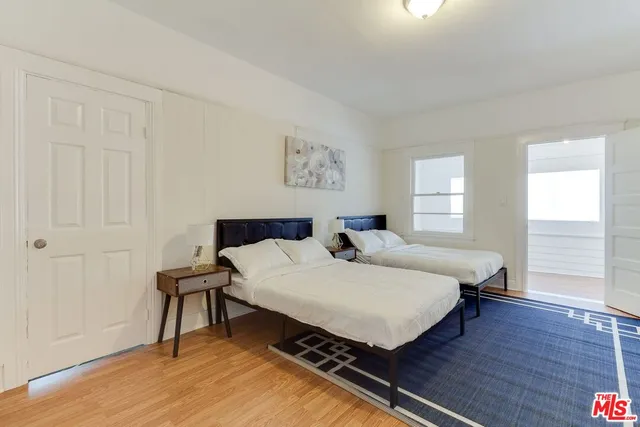 $5,495 | 1228 Fedora Street, Los Angeles, CA 90006