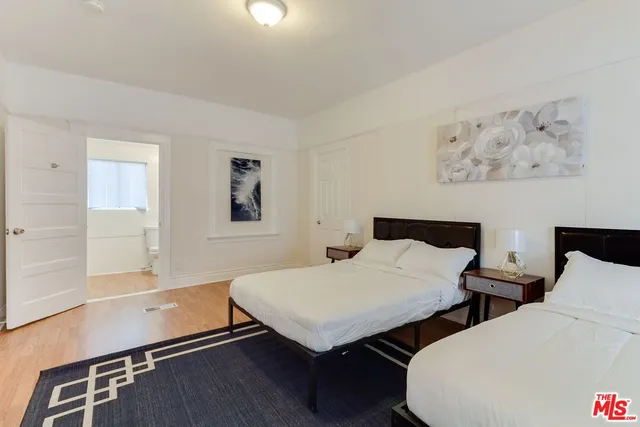 $5,495 | 1228 Fedora Street, Los Angeles, CA 90006