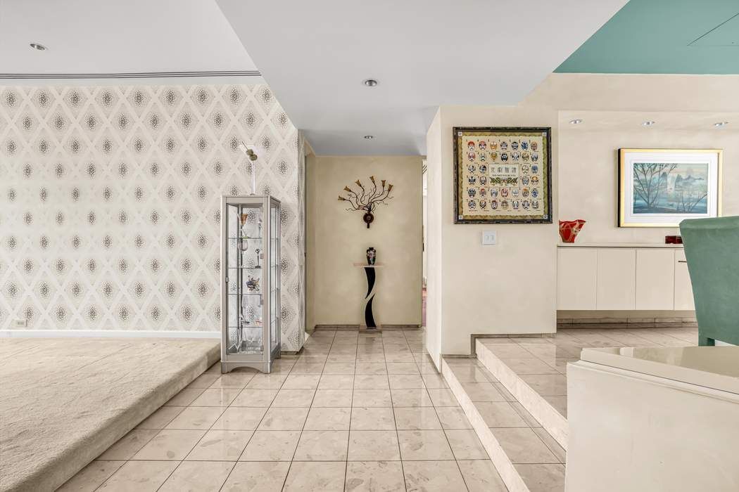 220 Madison Avenue, Unit PHA Manhattan, NY 10016 - Photo 10 of 11