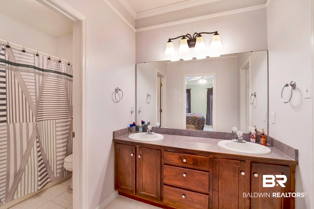 121 Geneva Drive Daphne, AL 36526 - Photo 14 of 26 Master Bathroom