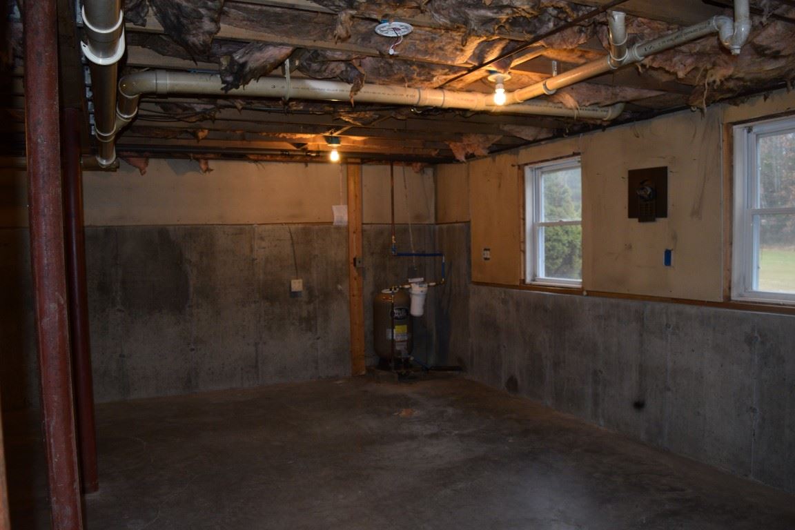 568 Pickering Road Rochester, NH 03867 - Photo 22 of 27