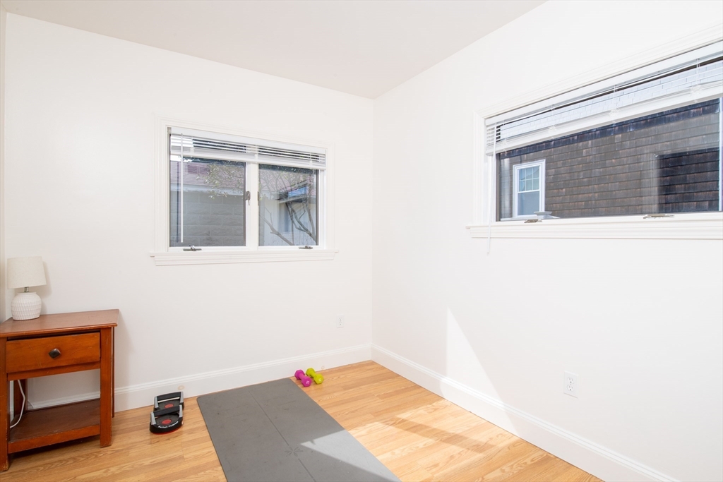 70 Chestnut Street Fairhaven, MA 02719 - Photo 28 of 35