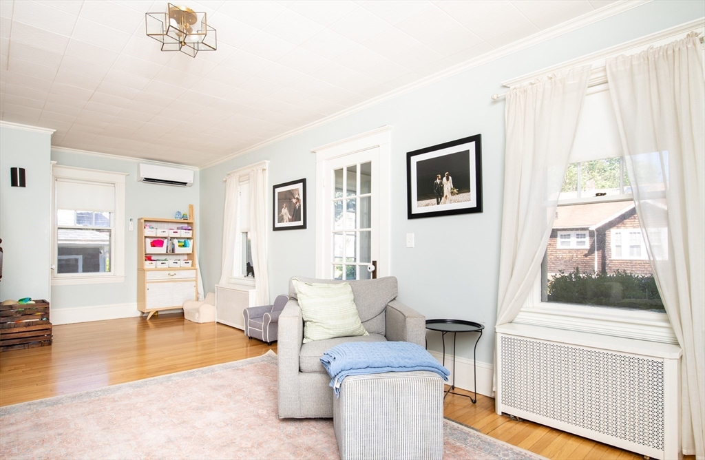 70 Chestnut Street Fairhaven, MA 02719 - Photo 6 of 35