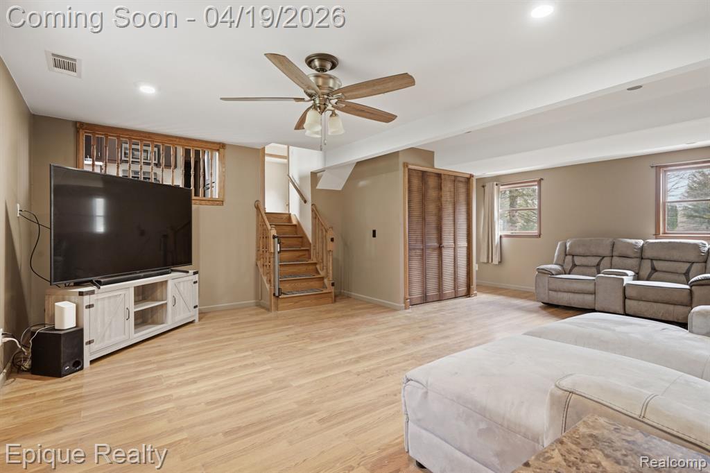 8269 Morrish Road Flushing, MI 48433 - Photo 12 of 33