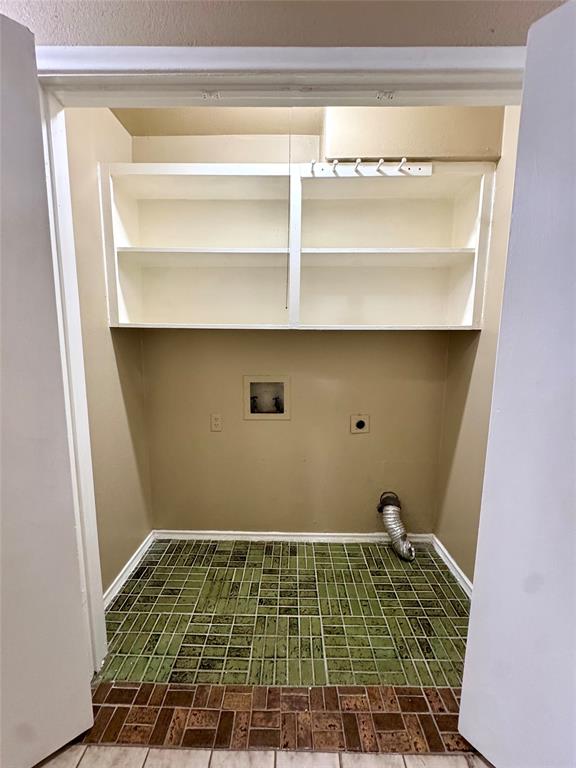 13357 Kit Lane Dallas, TX 75240 - Photo 6 of 21