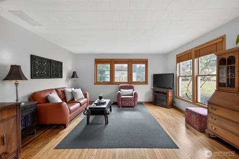 $649,950 | 3931 Friday Avenue, Everett, WA 98201