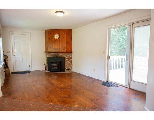 2 North Hillside Road Deerfield, MA 01373 - Photo 3 of 40 Gallery Image 3