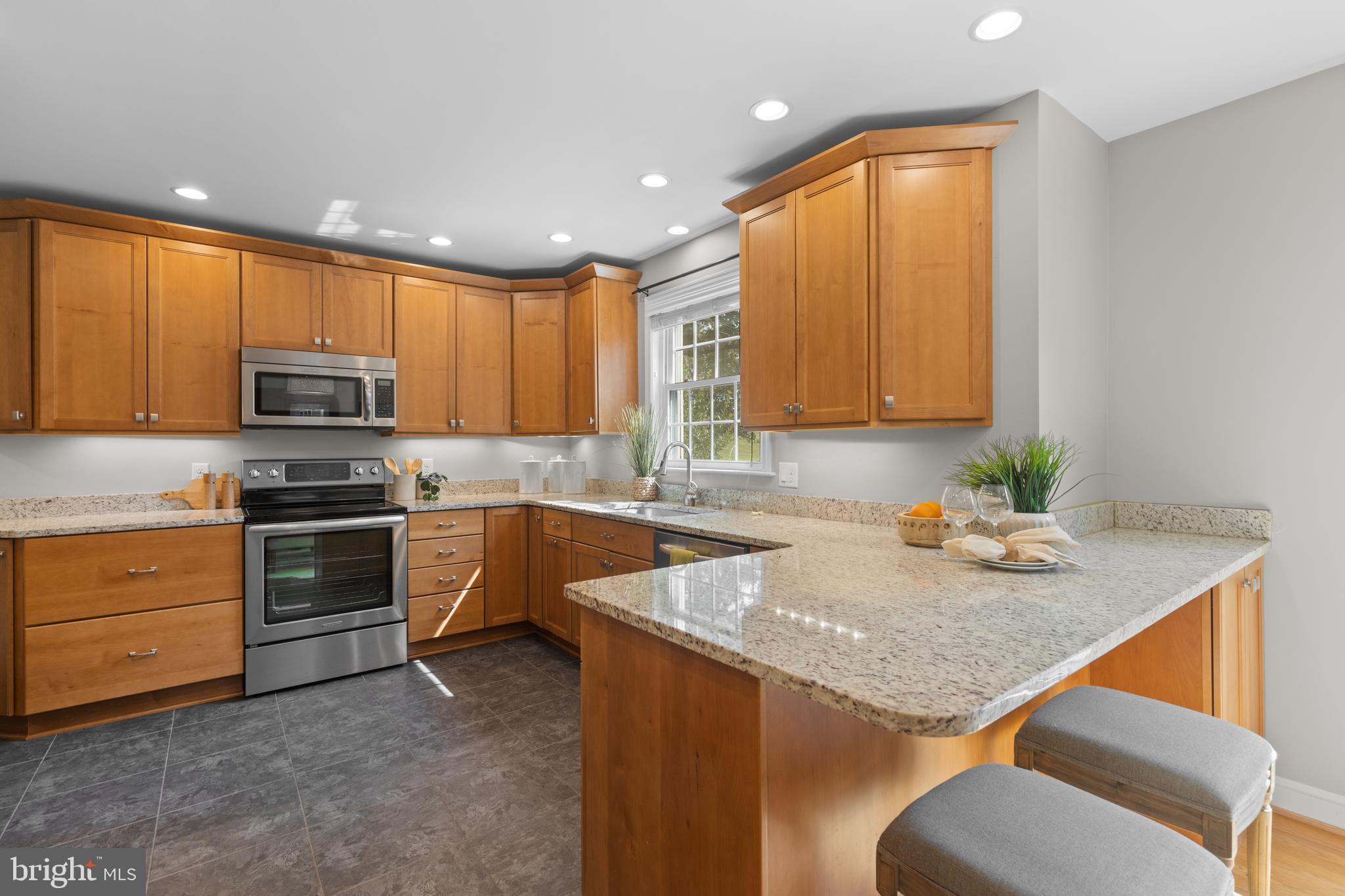 6693 Old Waterloo Road Elkridge, MD 21075 - Photo 13 of 41