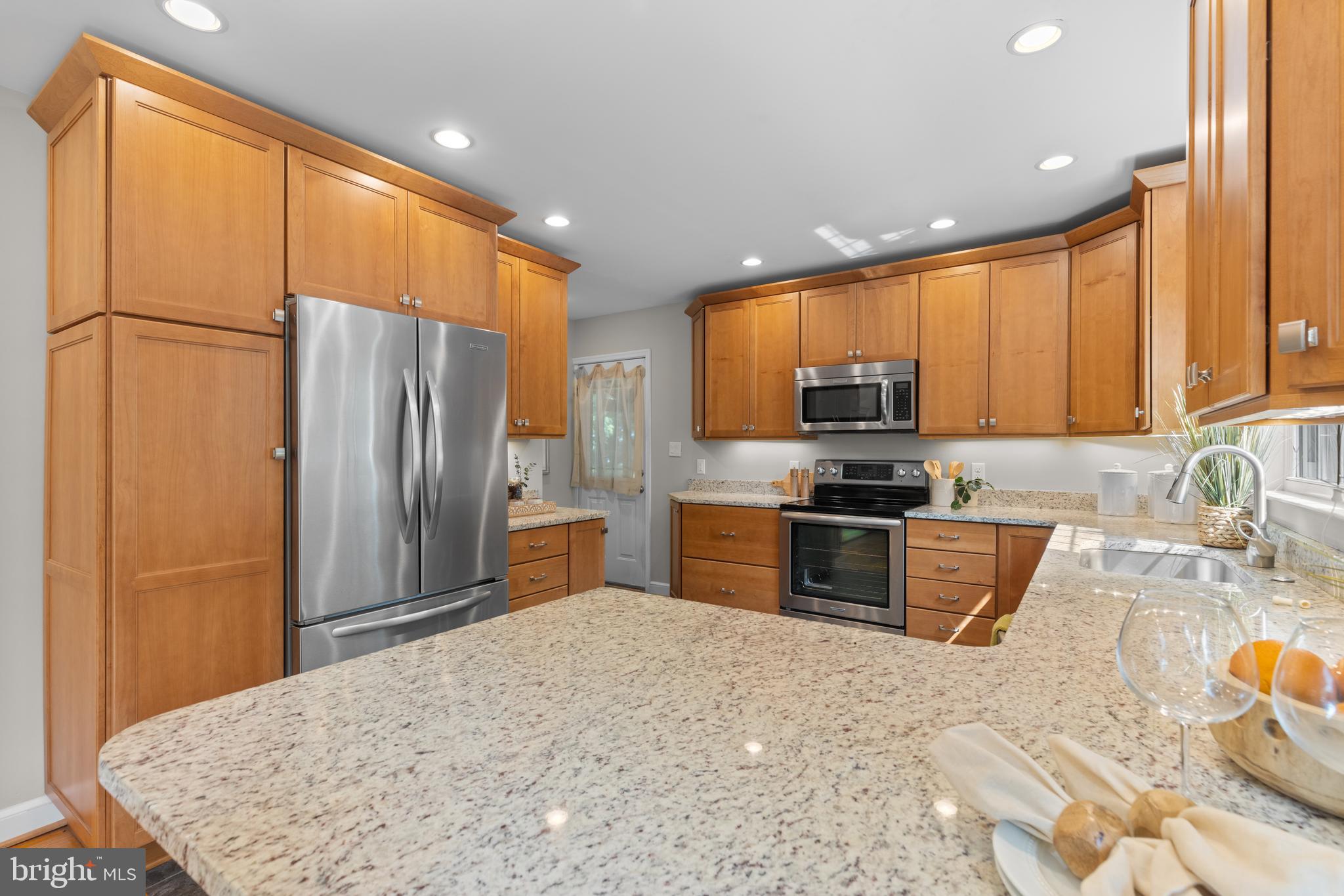 6693 Old Waterloo Road Elkridge, MD 21075 - Photo 14 of 41