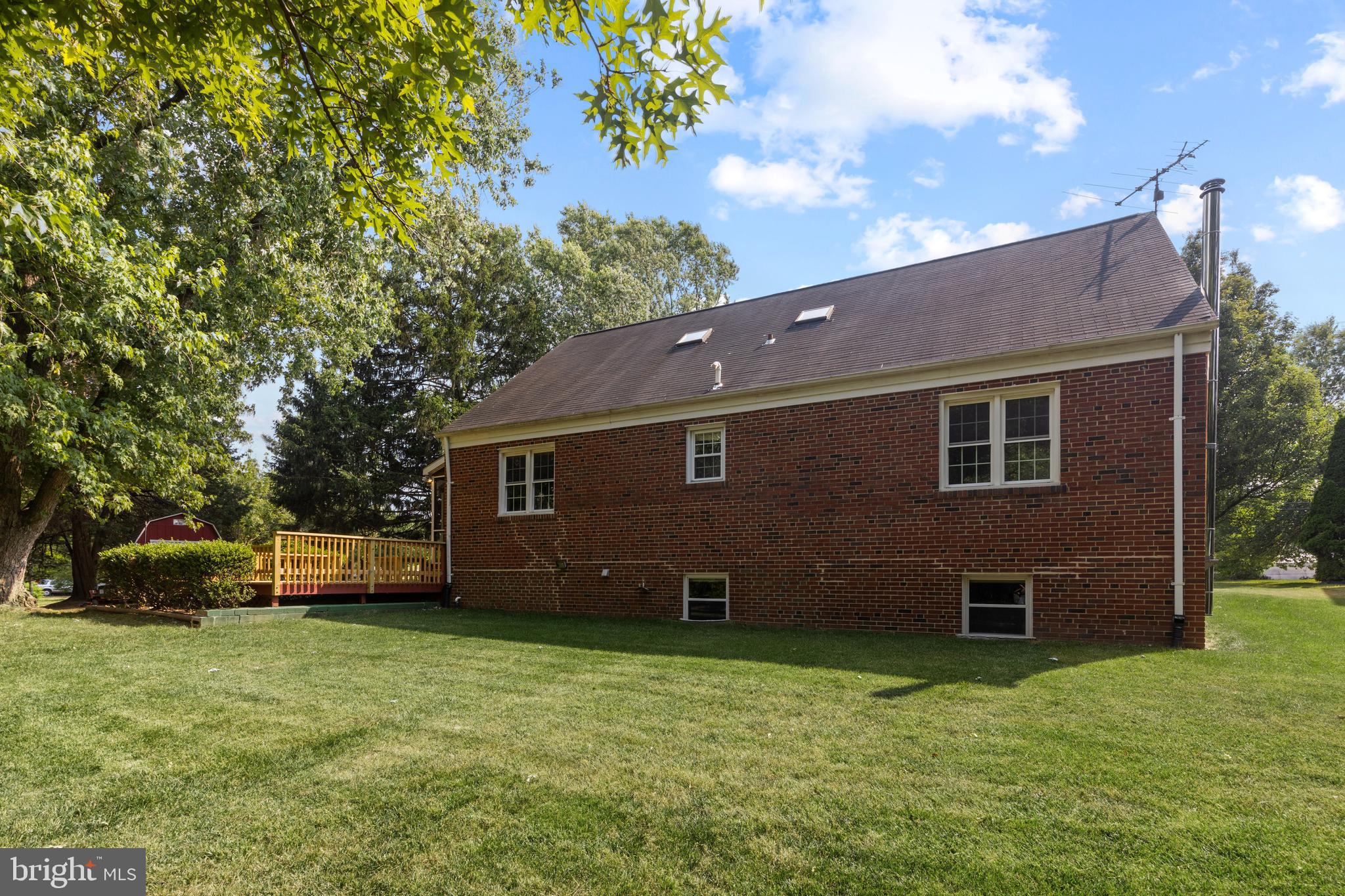 6693 Old Waterloo Road Elkridge, MD 21075 - Photo 39 of 41