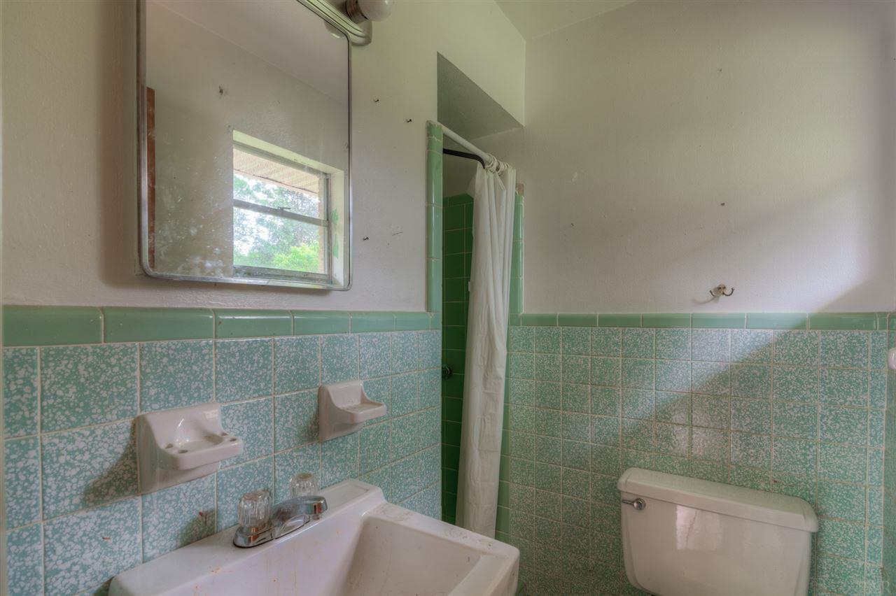 990 Nowak Road Cantonment, FL 32533 - Photo 17 of 24 Gallery Image 17