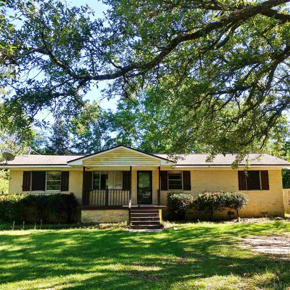 990 Nowak Road Cantonment, FL 32533 - Photo 4 of 24 Gallery Image 4