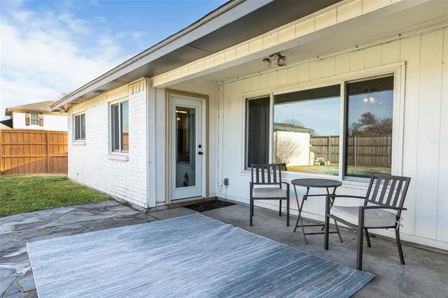 $350,000 | 5300 Queenlily Court, Arlington, TX 76018