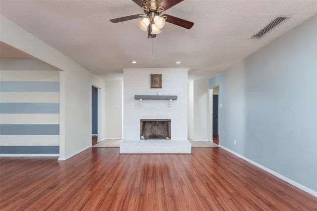 $350,000 | 5300 Queenlily Court, Arlington, TX 76018