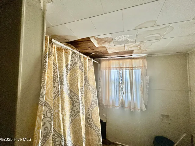 $45,000 | 1097 James Street, Robersonville, NC 27871