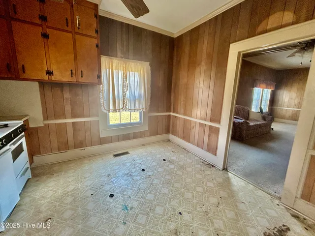 $45,000 | 1097 James Street, Robersonville, NC 27871