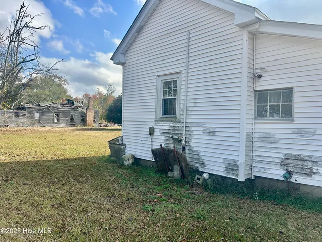 $45,000 | 1097 James Street, Robersonville, NC 27871