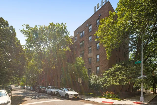 $299,000 | 8901 Narrows Avenue, Unit 2G | Bay Ridge