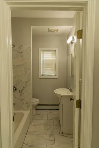 $1,900 | 287 Manton Avenue, Unit 1, Providence, RI 02909