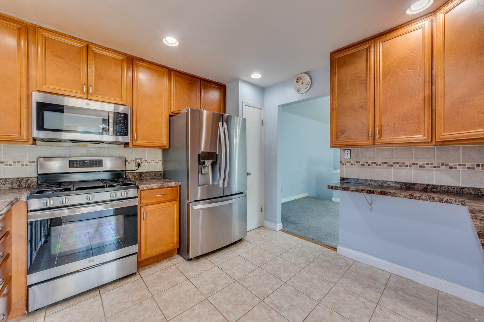 292 Brightfield Drive Ballwin, MO 63021 - Photo 15 of 56