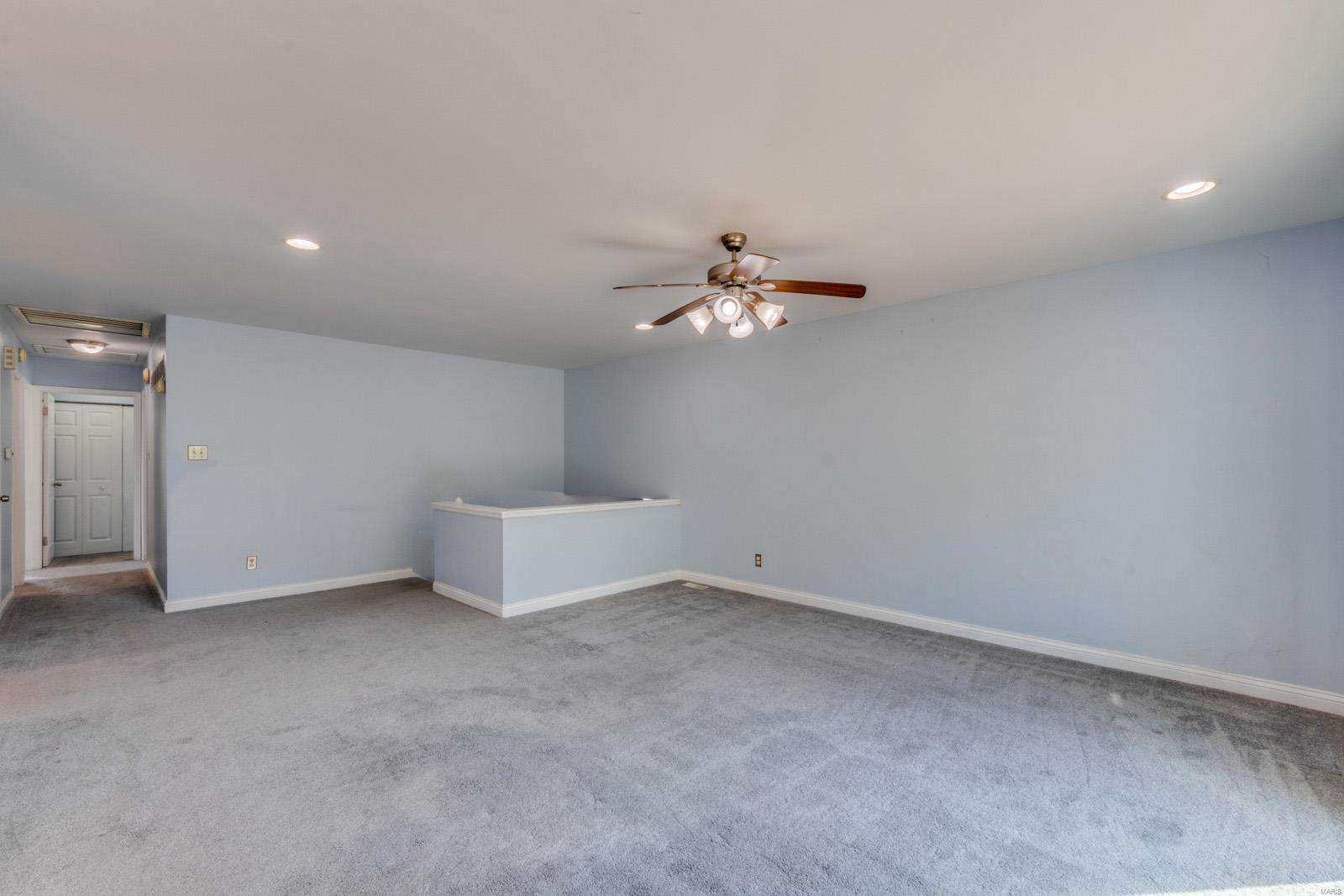 292 Brightfield Drive Ballwin, MO 63021 - Photo 5 of 56