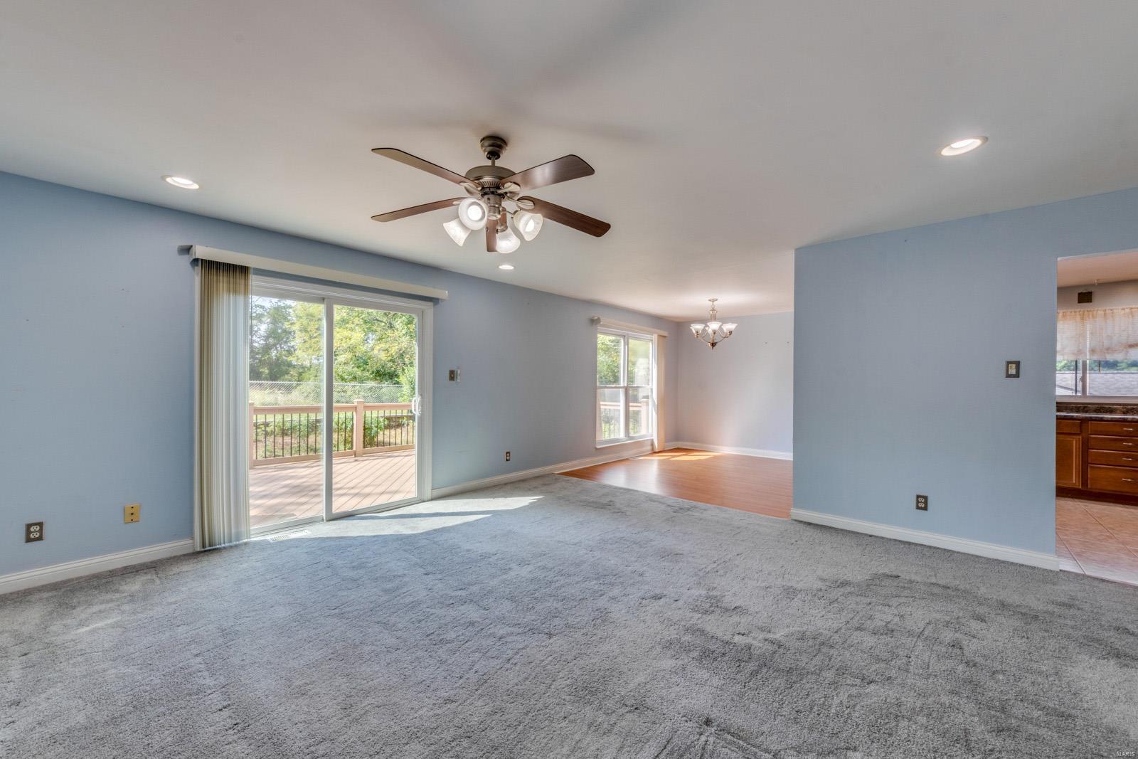 292 Brightfield Drive Ballwin, MO 63021 - Photo 7 of 56