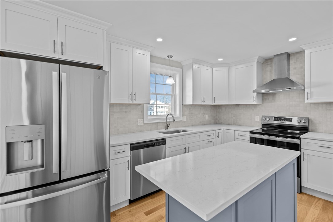 253 Central Street Manville, RI 02838 - Photo 3 of 35